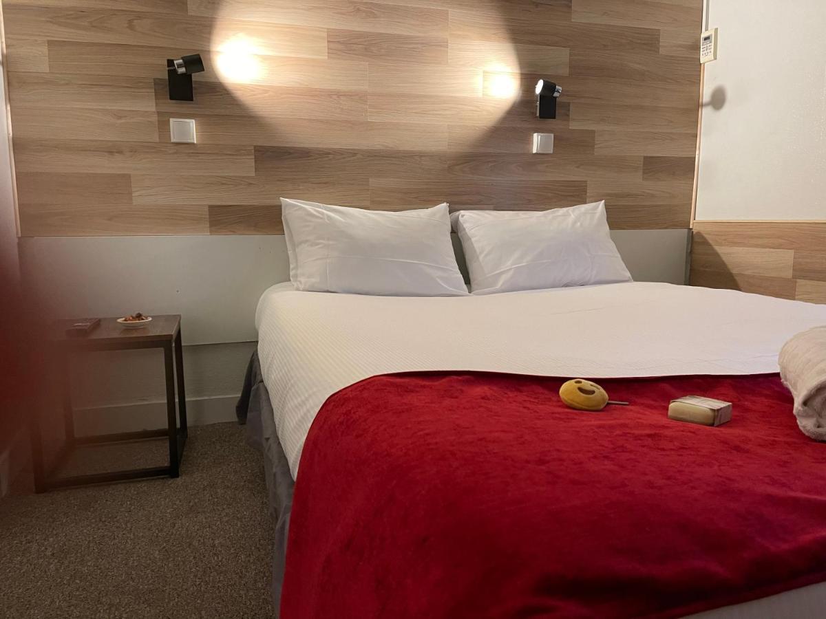 Love hotel California